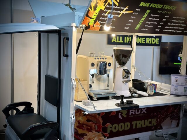 Live from the expo floor! Meet Koryaiko x  RUX Food Truck — compact, electric, and built for brewing. #ruxmobility #coffeeinnovation #koryaikophilippine #gemilaicoffeemachine